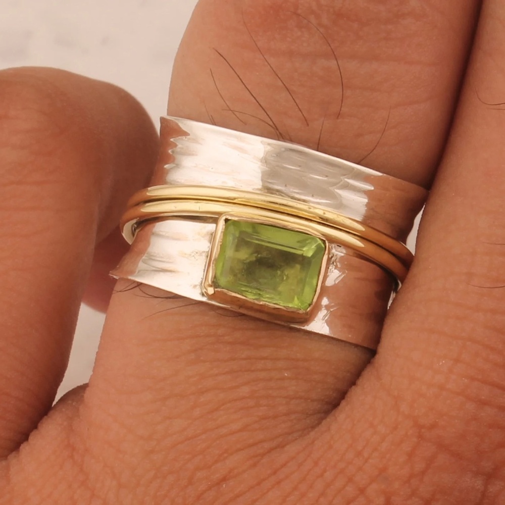 Spinner Ring